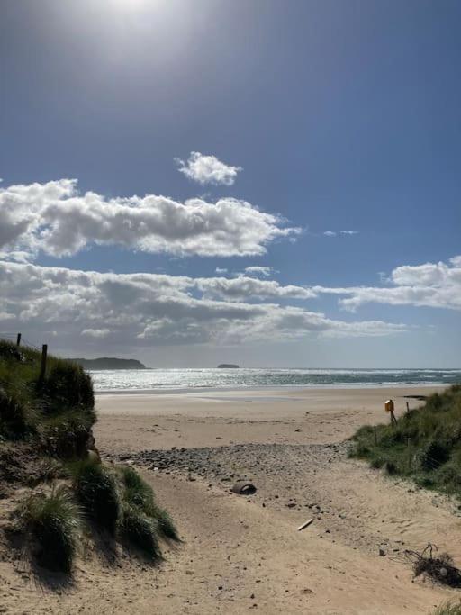 Cosy Stay On The Wild Atlantic Way Malin エクステリア 写真